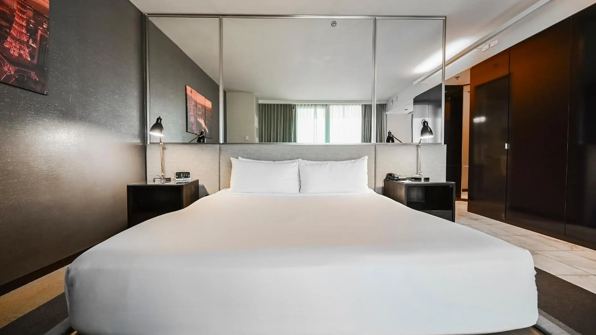 Stripviewsuites At Palms Place Las Vegas Aparthotel